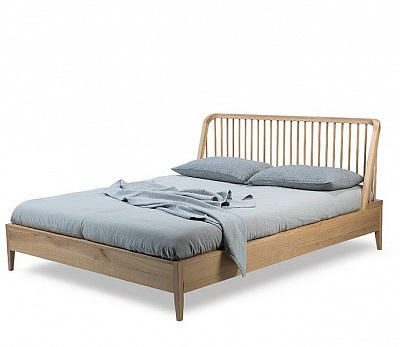 Дубовая кровать Spindle - Ethnicraft, фото